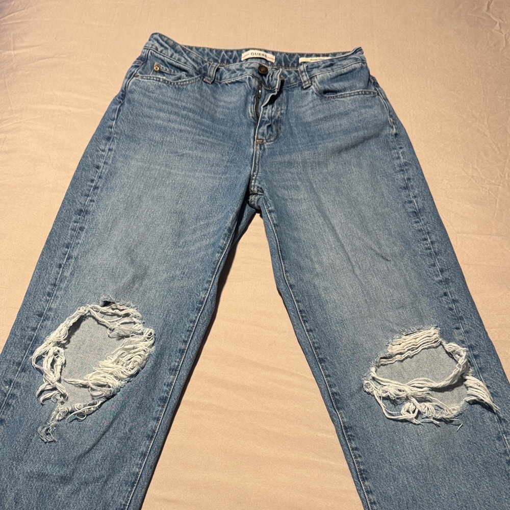 Guess Distressed Light Blue Boyfriend Jeans